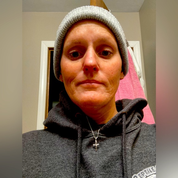 Meet your Posher, Angie - Picture 1 of 1